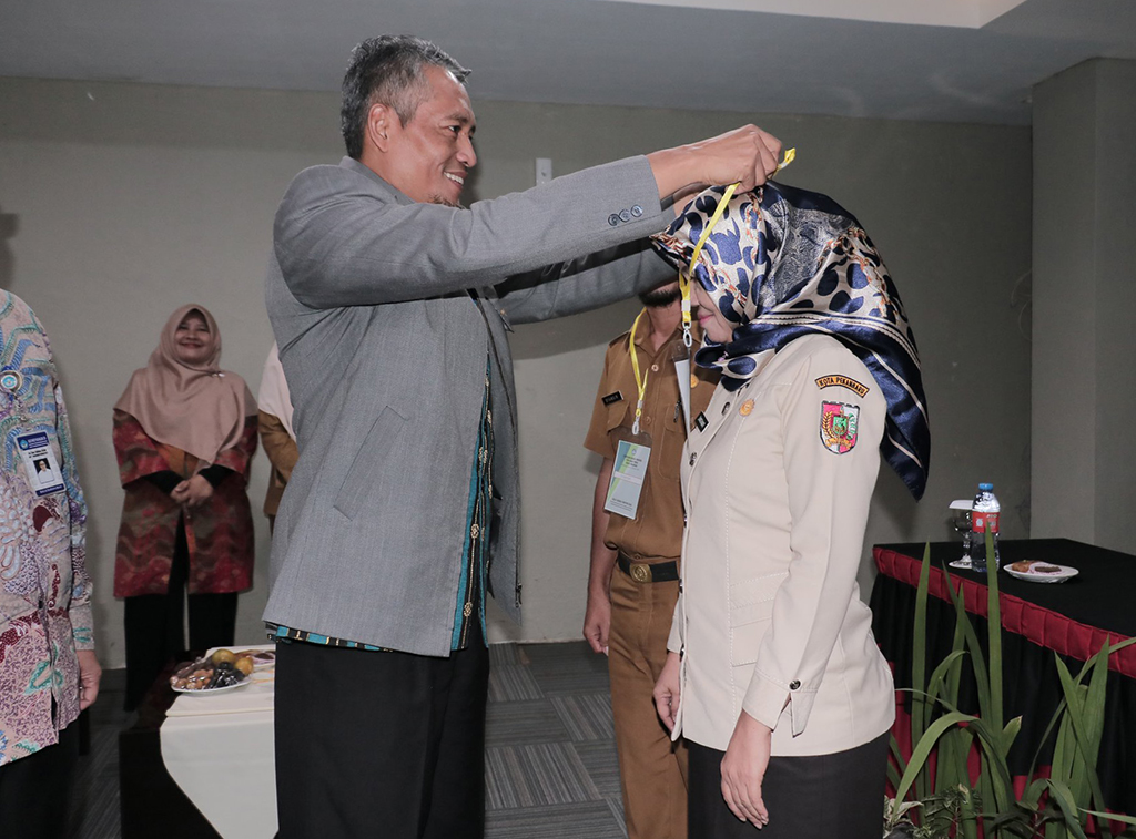 Penyuluhan Bahasa Indonesia Bagi Badan Publik Kota Pekanbaru