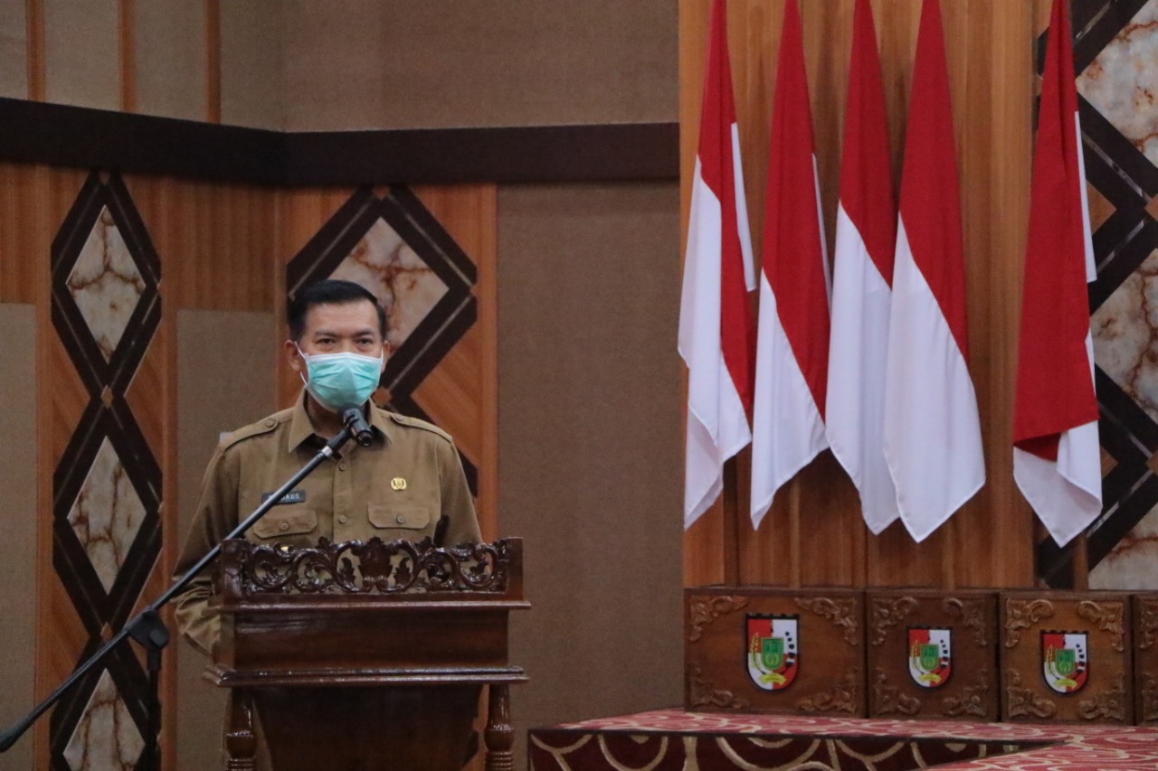 Walikota Pekanbaru memberi Arahan.