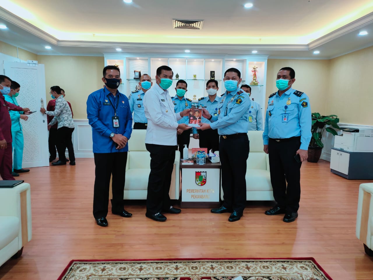 Audiensi Kepala Imigrasi Kota Pekanbaru bersama Walikota Pekanbaru