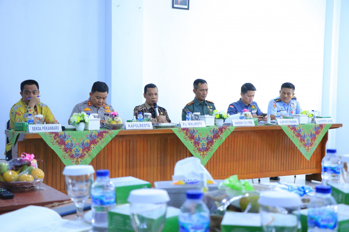 Rapat Forkopimda Kota Pekanbaru