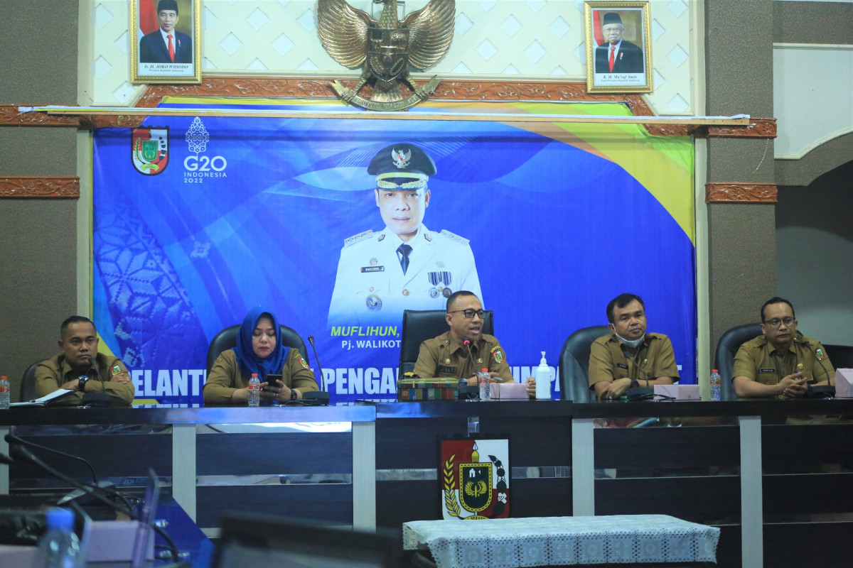 Diskominfotiksan Bersama Disdik dan Bertuah Care, Serta Kepala Sekolah SD dan SMP Pekanbaru