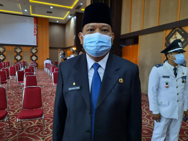 Lulus Asesmen Tahun Lalu, Iwan Simatupang Dilantik jadi Kepala Satpol PP