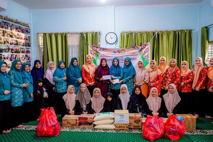 TP PKK Bersama DWP Pekanbaru Gelar Anjangsana dan Bakti Sosial di 5 LKSA di Pekanbaru