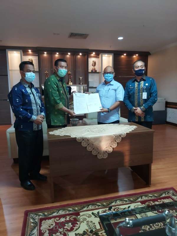 Walikota dan Dirut SP MoU Penyerahan Lahan KIT