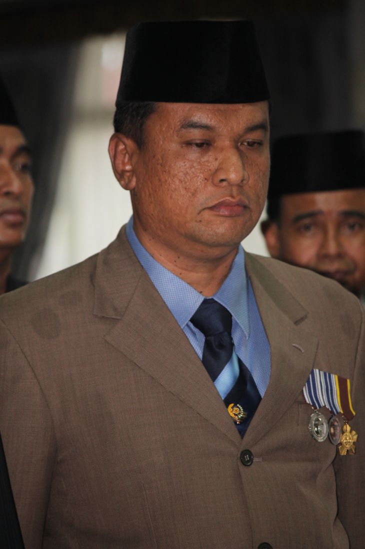 Plt Lurah dan Seklur Di Definitifkan