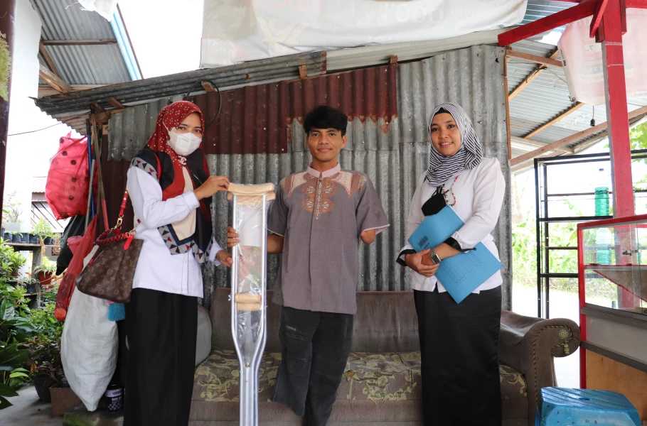 Dinsos Pekanbaru Salurkan Bantuan Bagi Lansia dan Penyandang Disabilitas