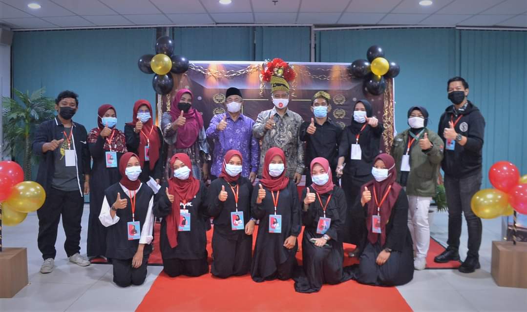 Wawako Apresiasi English Communication Award 2021 Fikom UMRI