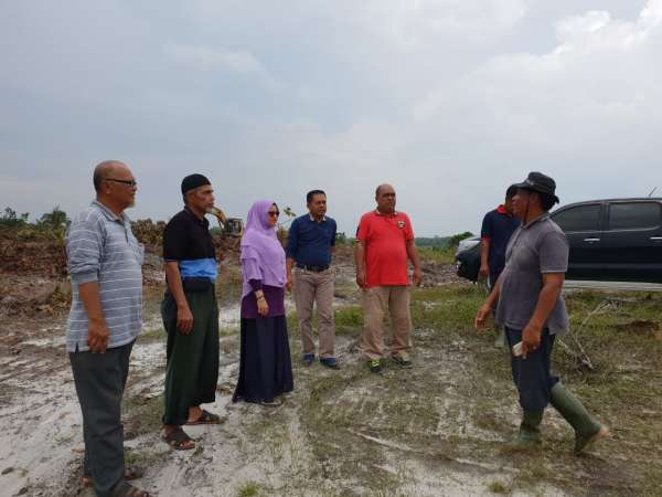 Camat Rumbai dan Lurah Tinjau Rencana 10 Hektar Lahan Agrowisata 
