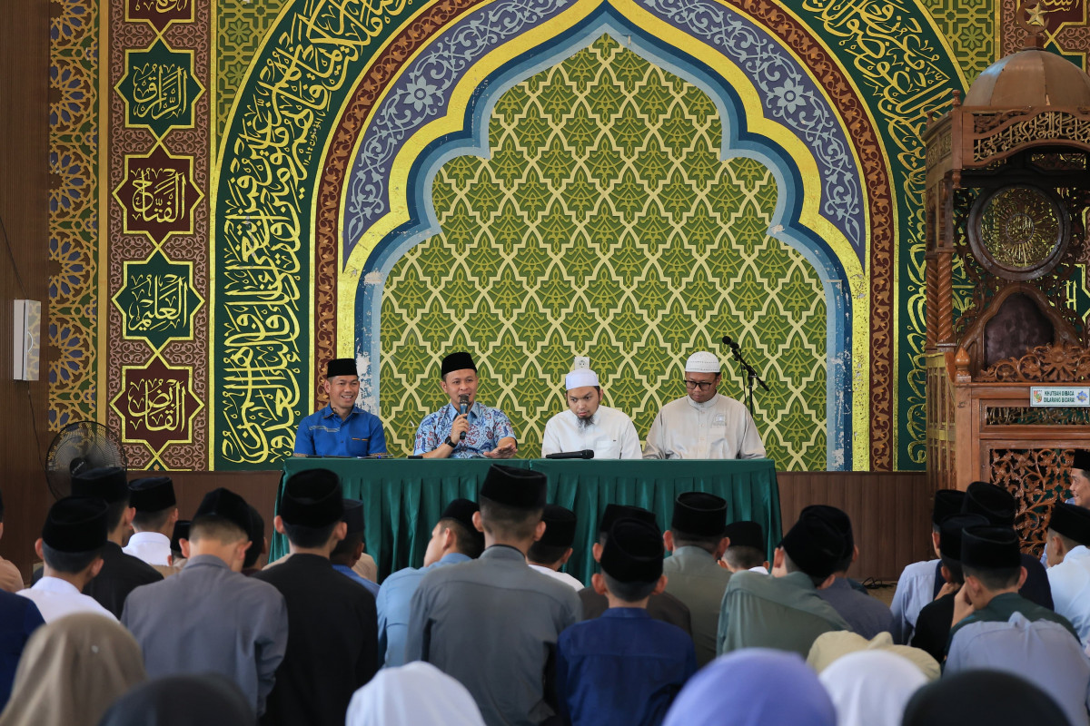 Wali Kota Tinjau SMP Madani, Serap Aspirasi Guru dan Siapkan Penambahan Kuota Siswa