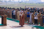 Image : Bersujud Memohon Hujan, Sekdako Pekanbaru Salat Istisqa Bersama Ratusan Pegawai