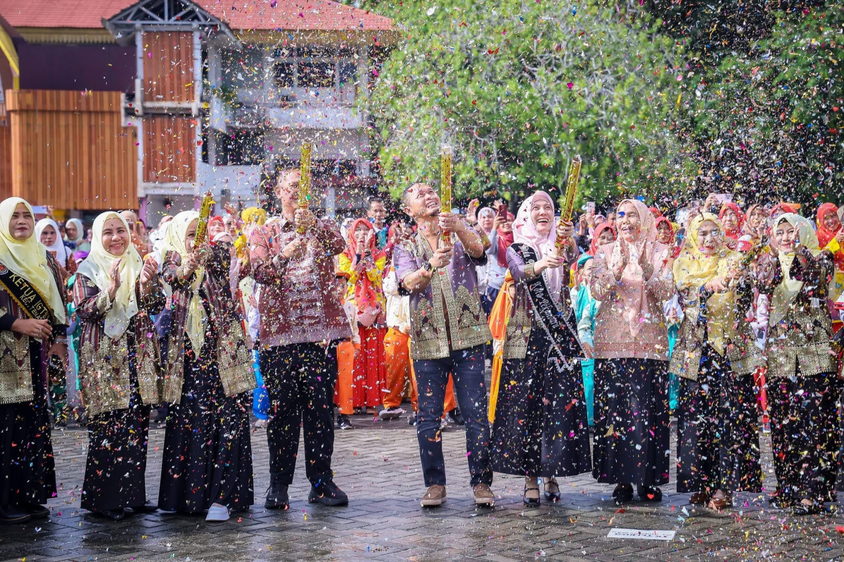 Dibuka Walikota, Gebyar TK se-Kota Pekanbaru Berlangsung Meriah