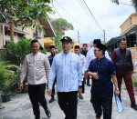 Image : Wawako Pekanbaru Meninjau Rencana Perbaikan Jalan Alternatif di Kelurahan Sidomulyo Barat