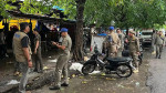 Image : Personel Satpol PP Pekanbaru Membantu Pengawasan Selama Overlay Jalan Teratai