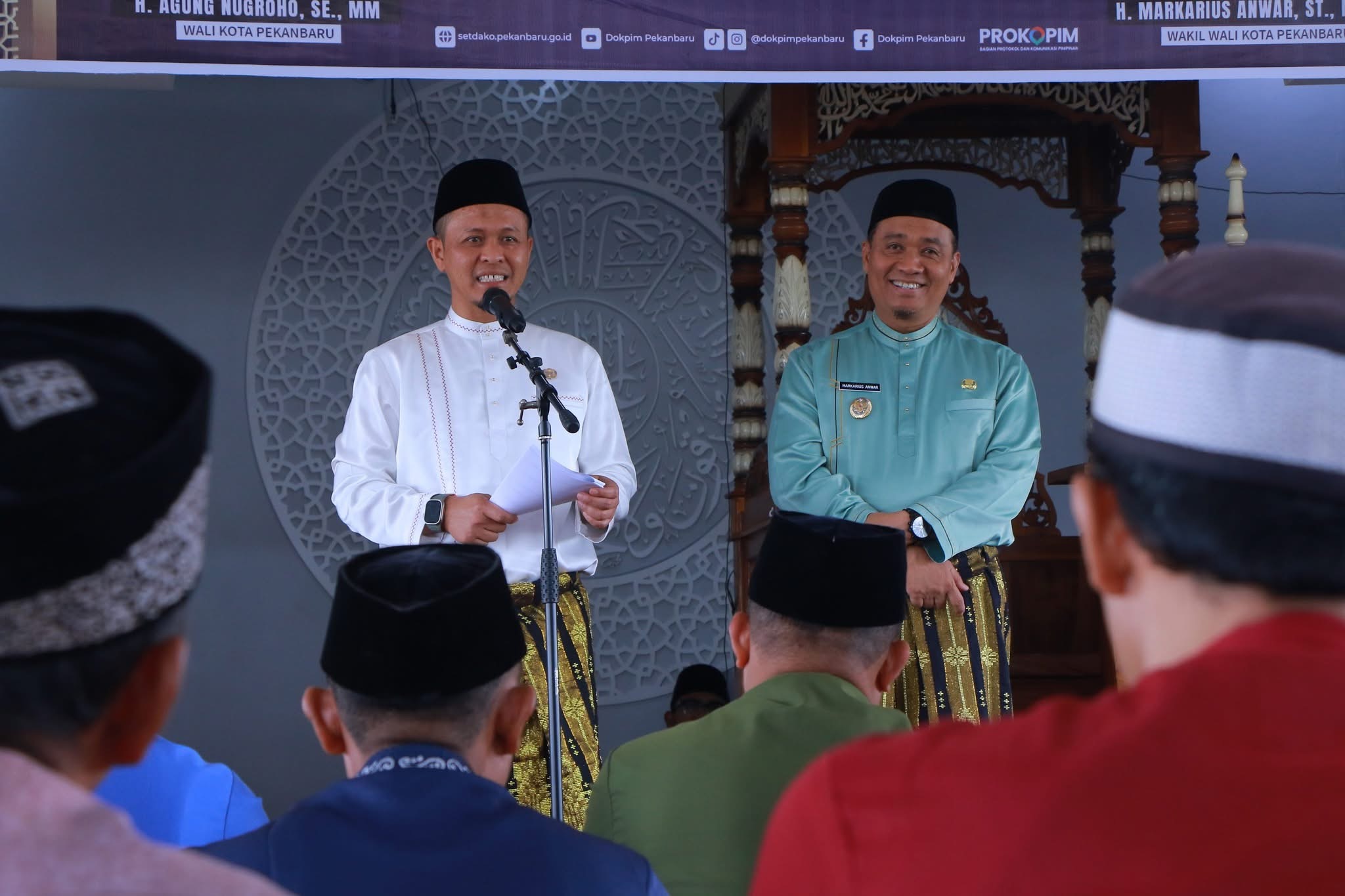 Walikota-Wakil Walikota Pekanbaru Safari Jumat di Masjid Al Birru