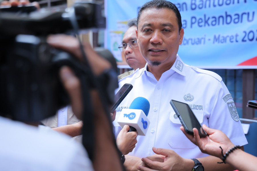 Wawako Pekanbaru Pastikan Pelaksanaan TKA SMP Berjalan Lancar