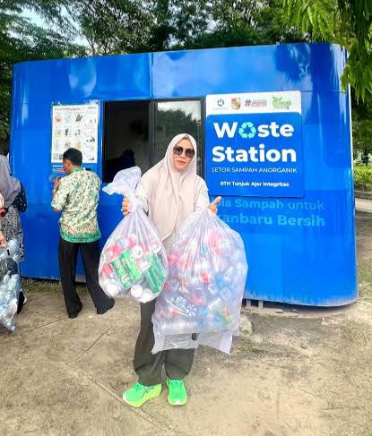 Antusias Warga Tinggi, Stasiun Penukaran Sampah Jadi Uang di Pekanbaru Bakal Ditambah