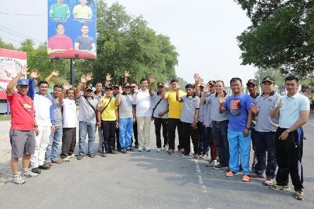 Walikota dan Masyarakat Rumbai Senam Massal di Kawasan Car Free Day