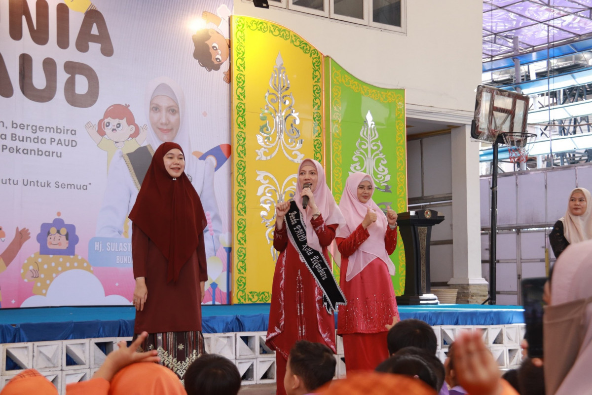 Wujudkan Generasi Emas 2045, TP PKK Kota Pekanbaru Sosialisasi Peran Ayah Mengasuh Anak