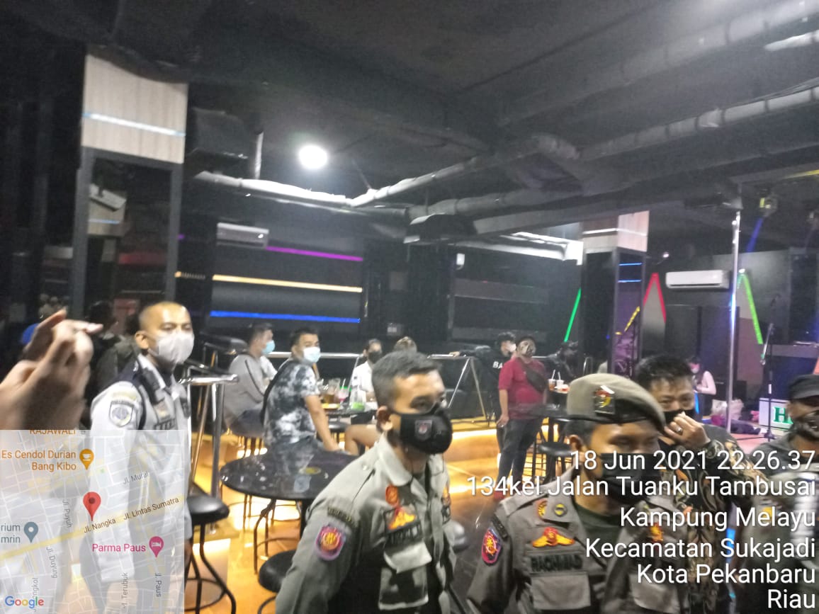 Satpol PP Terus Edukasi dan  Sosialisasikan Prokes