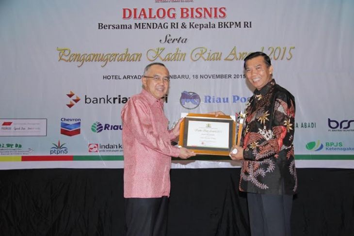 Pekanbaru Raih 3 Penghargaan Kadin Award 2015