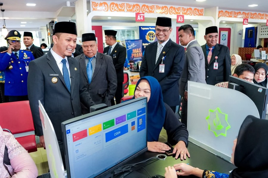 Kinerja Disdukcapil Pekanbaru Diapresiasi Kemendagri, Raih Nilai Sangat Baik