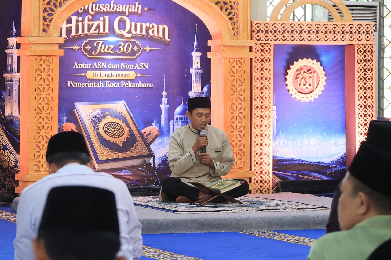 Wako Pekanbaru Pacu ASN Cintai Al-Qur’an, Juara Tahfidz Diganjar Hadiah Umrah