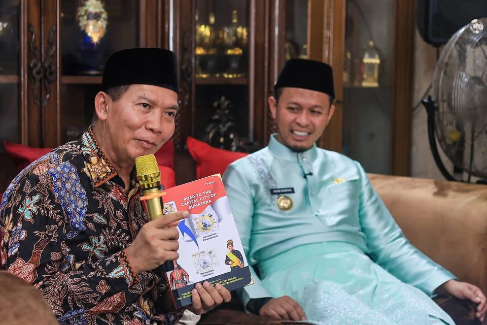 HUT Pekanbaru Ke-242, Wako Agung Anjangsana Ke Kediaman Kepala Daerah Terdahulu