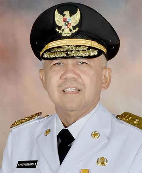 APBD-P Pekanbaru Masih Tunggu Persetujuan PLT Gubri