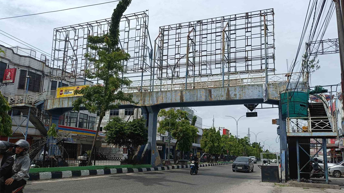 Pemko Pekanbaru Segera Bongkar Dua JPO di Jalan Sudirman