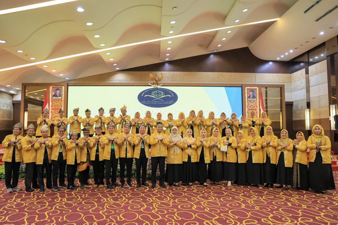 Komitmen Jaga dan Kembangkan Warisan Melayu, DMDI Pekanbaru Gelar Seminar Bina Karakter Generasi Islami