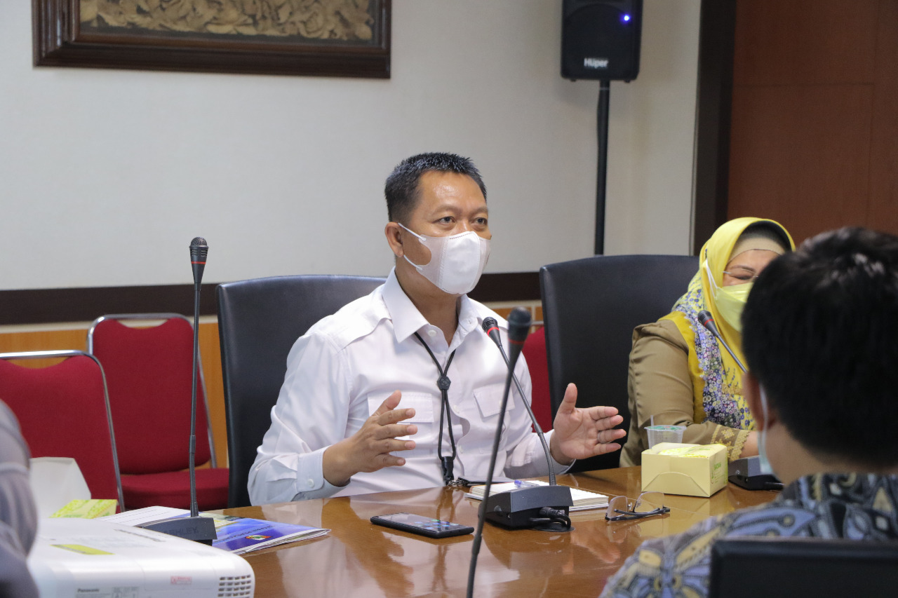 Dinas PUPR Dorong Perbaikan Jalan Rusak di Bekas Galian Pipa Limbah