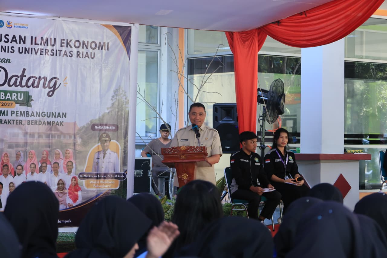 Wawako Pekanbaru: Kontribusi Program Studi Ekonomi Pembangunan Penting Bagi Kemajuan Daerah
