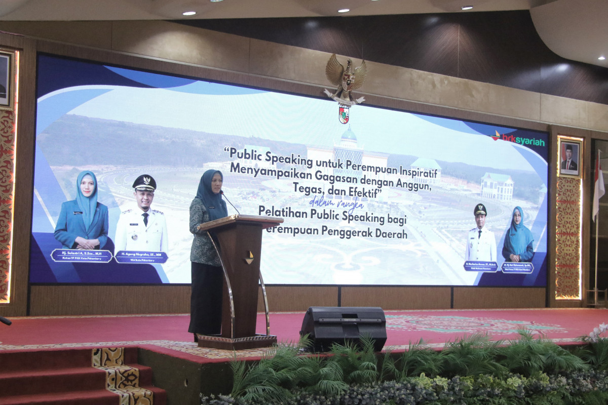 Ketua TP PKK Pekanbaru Buka Pelatihan Public Speaking, Kepribadian dan Motivasi TP PKK dan Posyandu