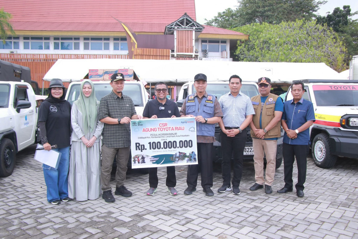 Pemko Pekanbaru menerima bantuan sejumlah kebutuhan pangan pokok dari Agung Toyota, senilai Rp100 juta dari program Corporate Social Responsibility (CSR) Agung Toyota untuk korban banjir di Kota Pekanbaru.