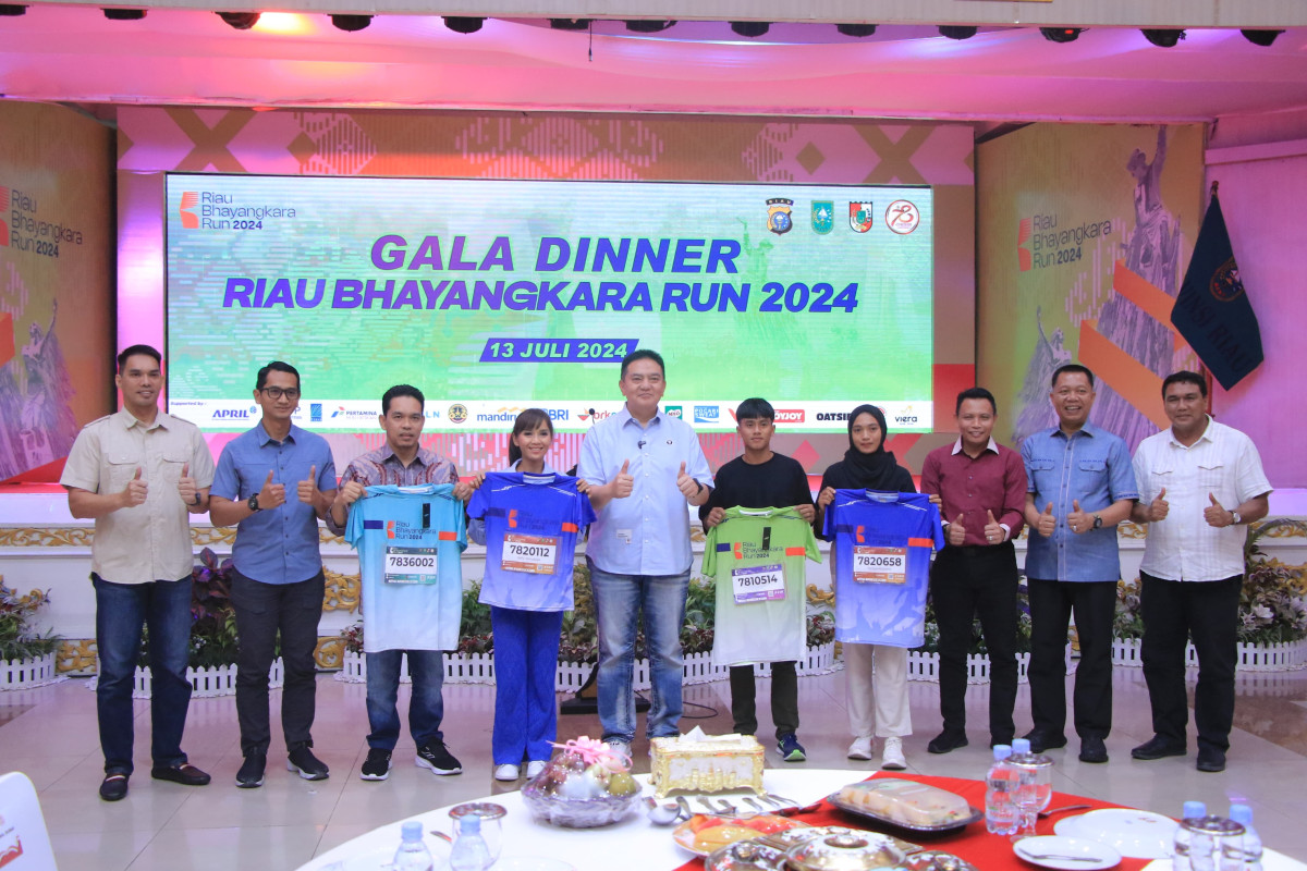 Sekretaris Daerah Indra Pomi Nasution M.Si menghadiri Welcome Diner Peserta Riau Bhayangkara Run 2024, di Gedung Daerah Balai Serindit