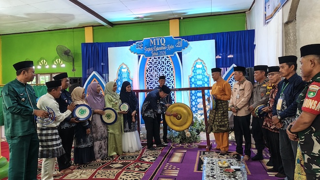 Dibuka Camat Kulim, MTQ Kelurahan Kulim Dihadiri Ratusan Warga