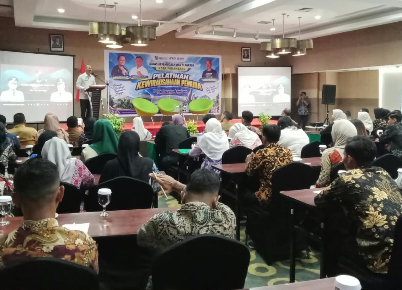 Dispora Pekanbaru Dorong Pemuda Berwirausaha Berbasis Lingkungan
