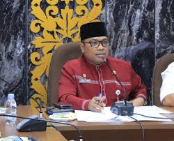 Plh Sekretaris Daerah Kota Pekanbaru, Zarman Candra