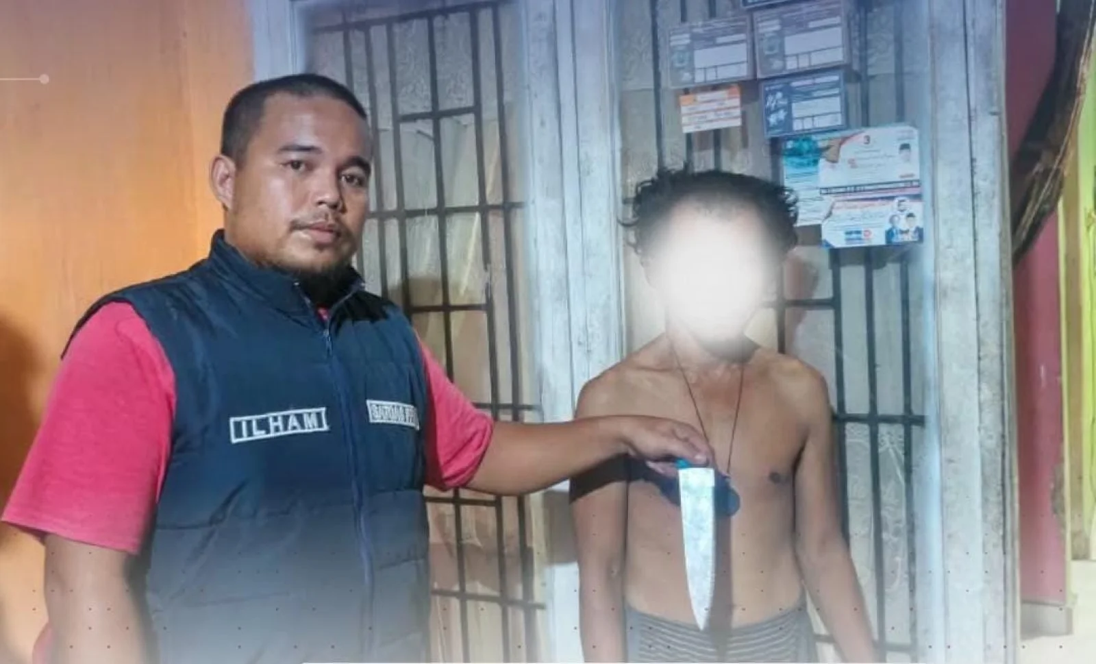 Petugas mengamankan seorang warga yang diduga mengalami gangguan jiwa (ODGJ) yang sempat meresahkan warga dengan membawa senjata tajam