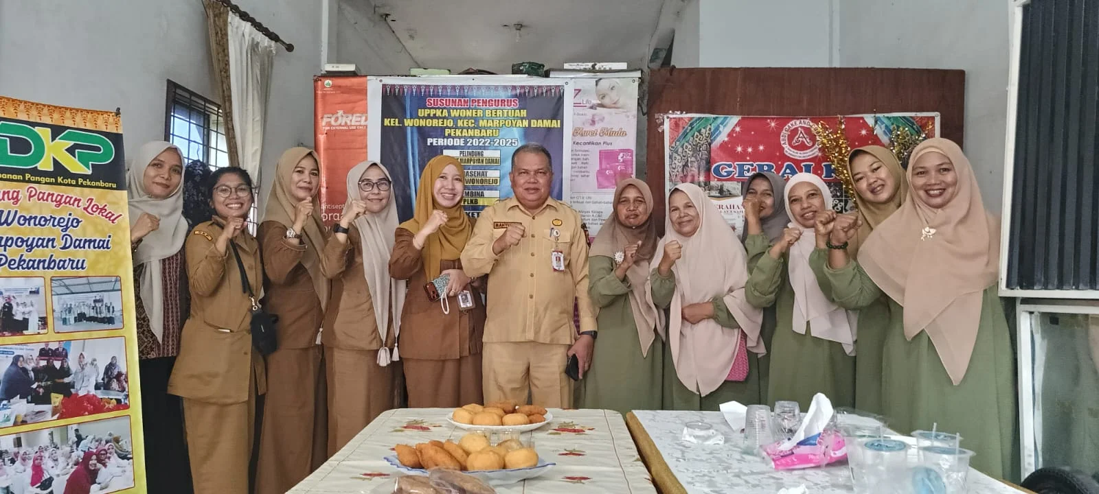 DKP Pekanbaru melakukan monitoring terhadap kelompok Kampung Pangan yang pernah menerima bantuan sarana dan prasarana dalam menunjang usaha olahan pangan lokal.
