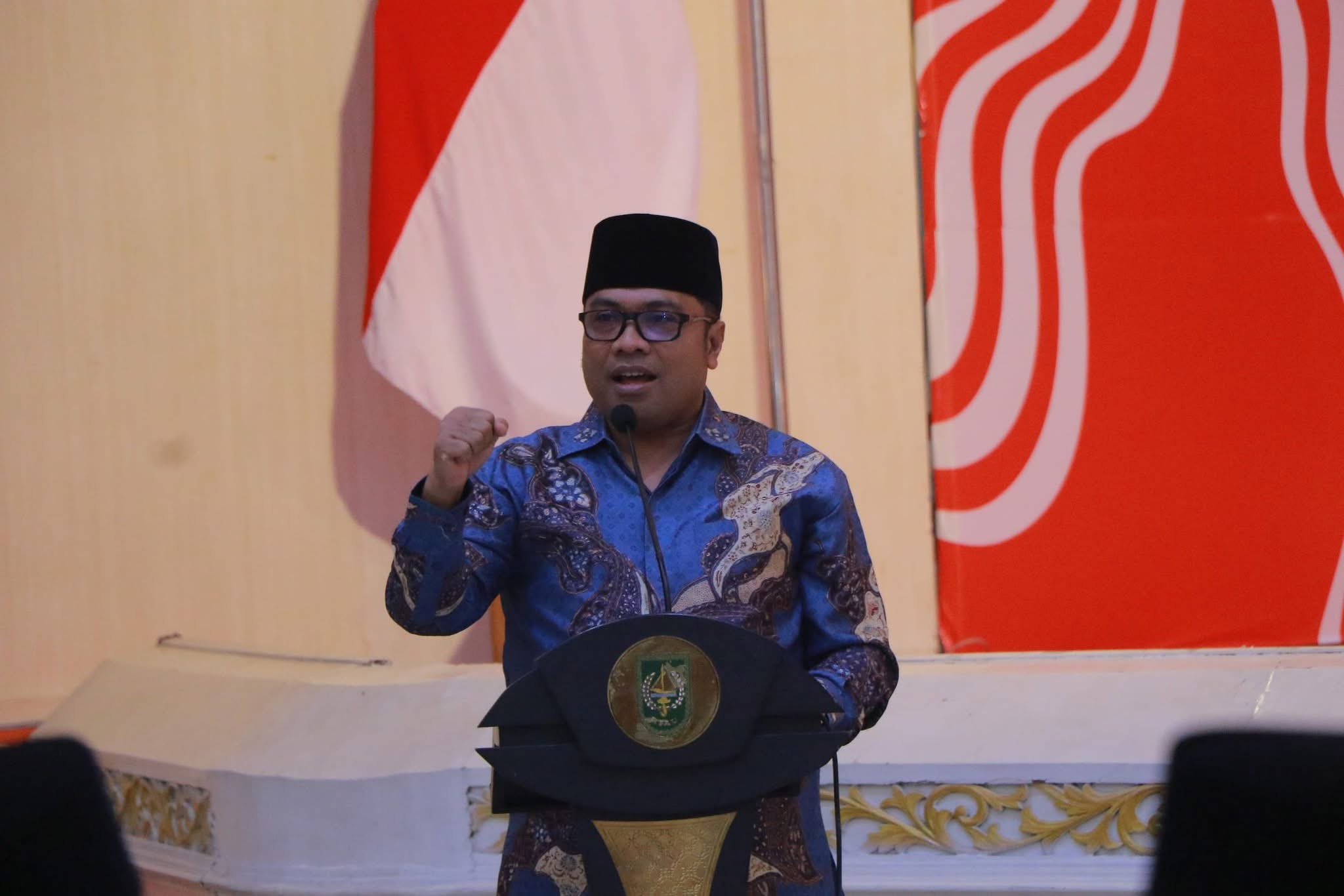 Plh Sekretaris Daerah Kota (Sekdako) Pekanbaru Zarman Candra