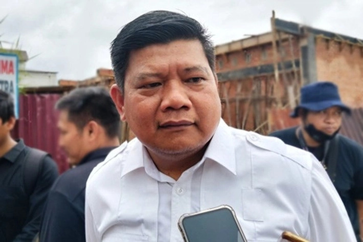Plt Kepala Dinas Lingkungan Hidup dan Kebersihan (DLHK) Iwan Simatupang