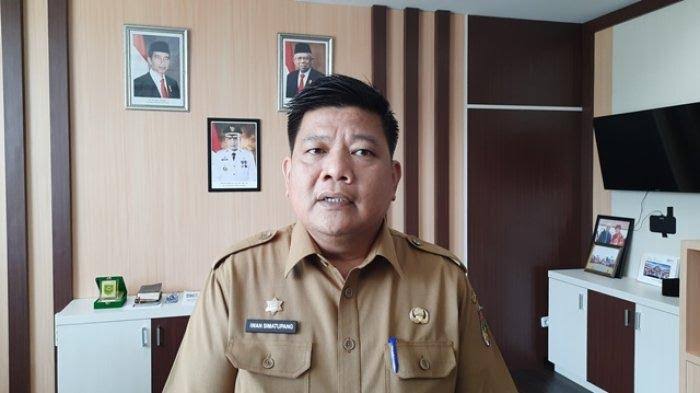 Plt Kepala Dinas Lingkungan Hidup dan Kebersihan (DLHK) Iwan Simatupang