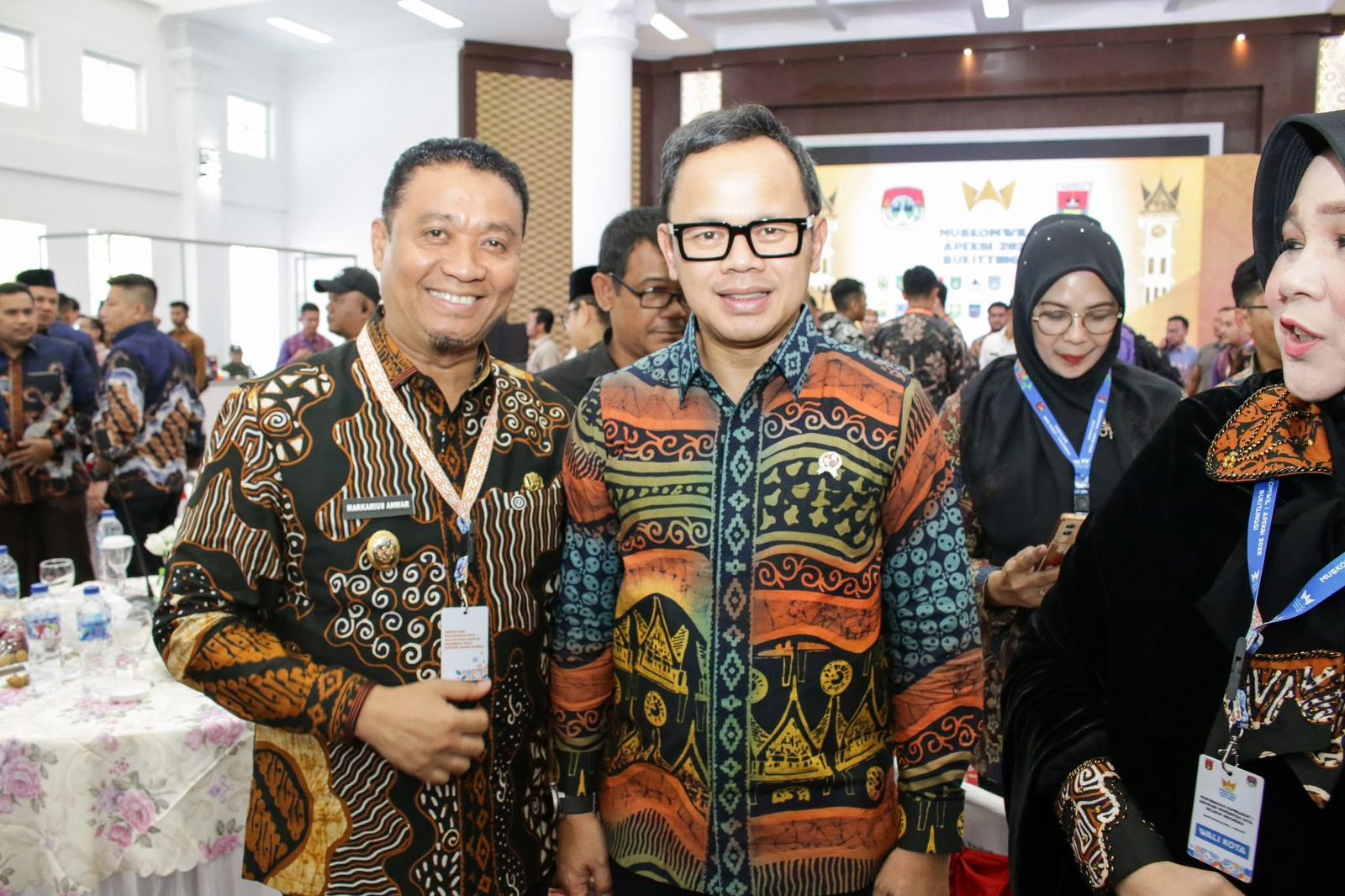 Wakil Walikota Pekanbaru H Markarius Anwar ST M.Arch, menghadiri Musyawarah Komisariat Wilayah Satu Asosiasi Pemerintah Kota Seluruh Indonesia (Muskomwil I Apeksi) yang dilangsungkan di Kota Bukittinggi, Sumatera Barat