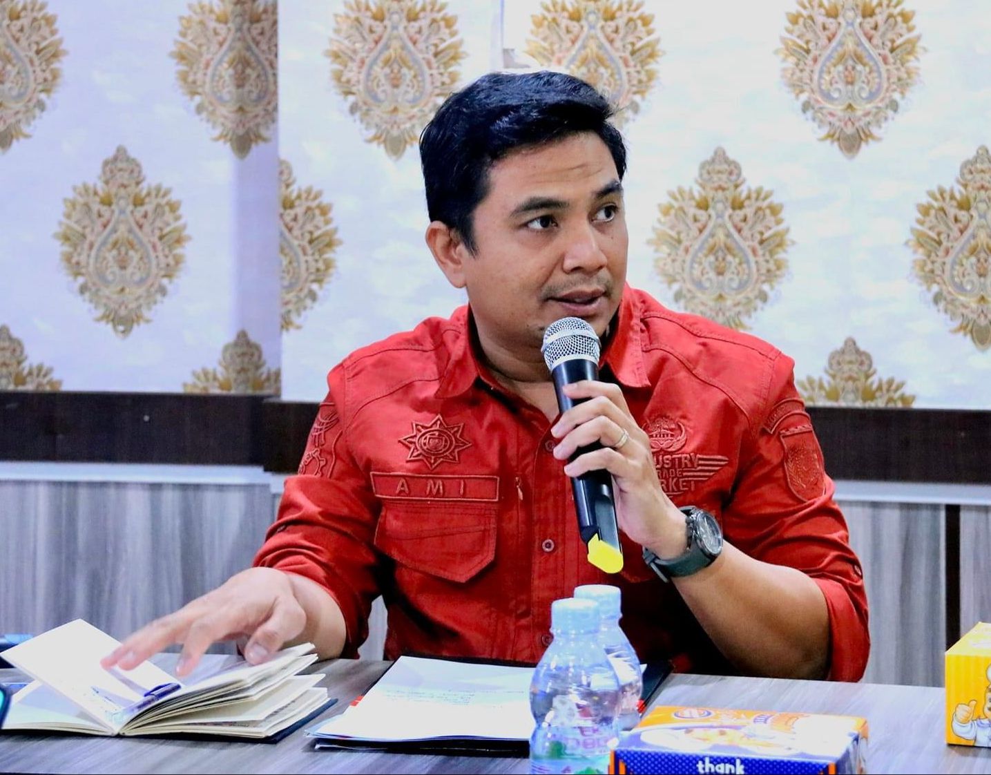 Kepala Disperindag Kota Pekanbaru Zulhelmi Arifin.